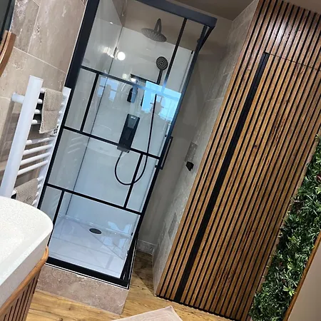 La 104 Zen Romantique Dans Maison Reservee Aux Hotes Saint-Omer (Pas-de-Calais)